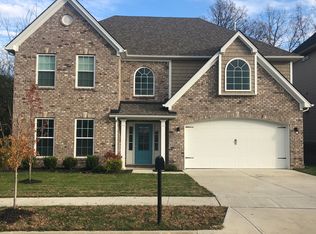 905 Henderson Dr, Lexington, KY 40515