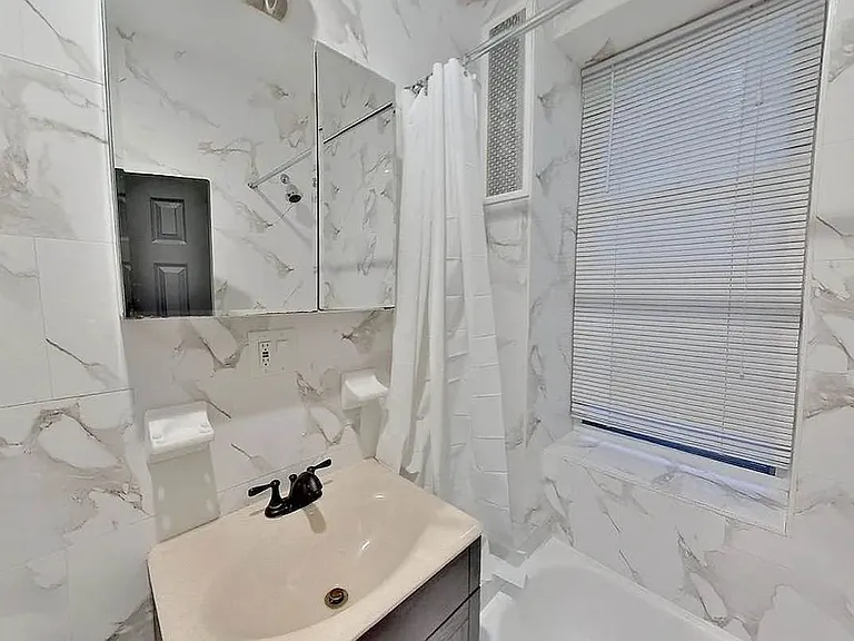 85 Pitt St #5A — Photo 6