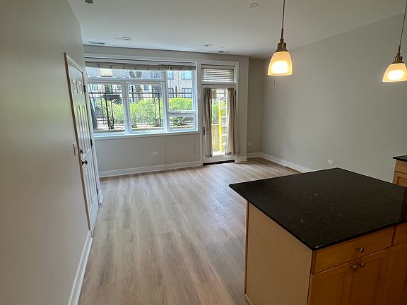 2nd image of 6617 S Ingleside Ave APT 1N