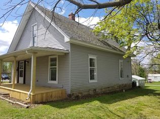 105 S Shelby St, Salem, IN 47167