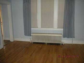 2nd image of 609 W 123rd St