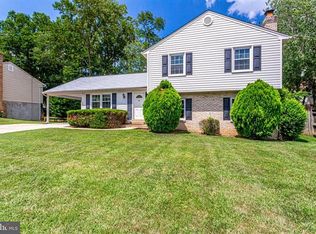 10020 Cotton Farm Rd, Fairfax, VA 22032