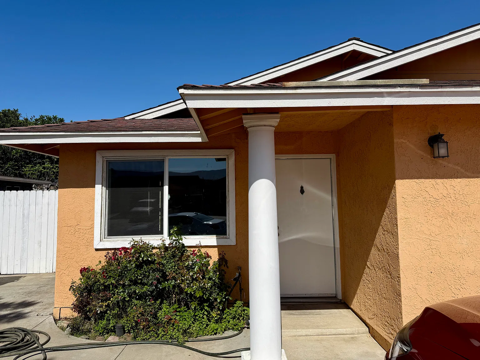 3 bed, 1089 sqft, $2,800 — Photo 2