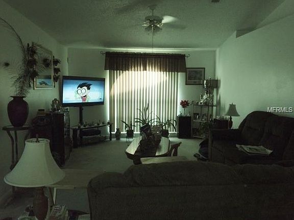 4th image of 801 S Hancock Dr