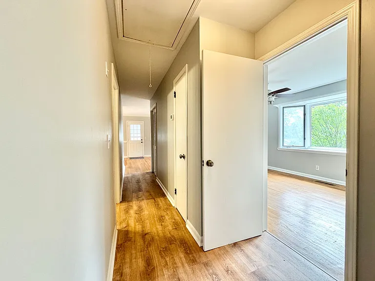 1600 Piper Pl — Photo 15