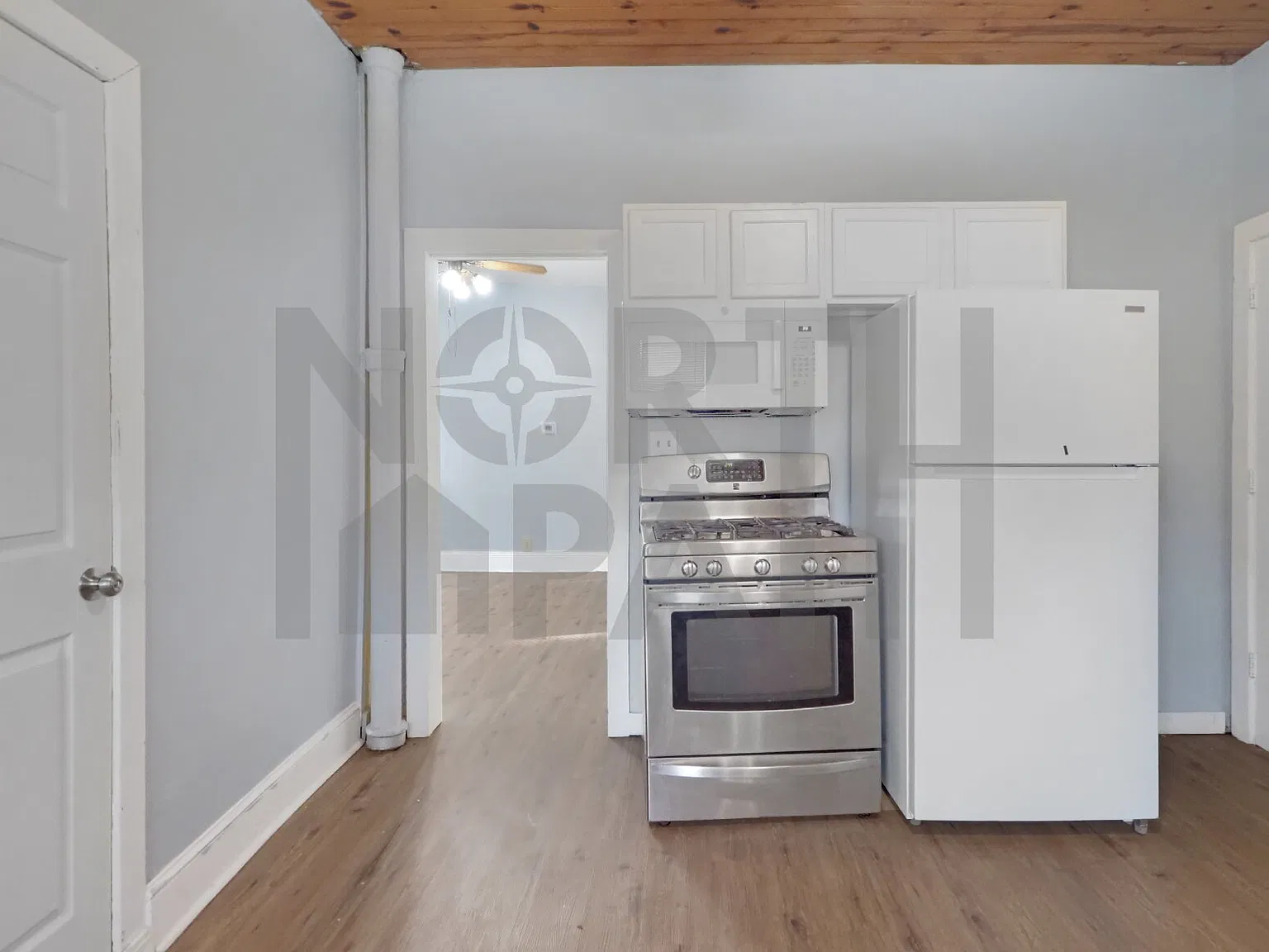 2 bed, 1.0 bath, 950 sqft, $1,395 — Photo 4