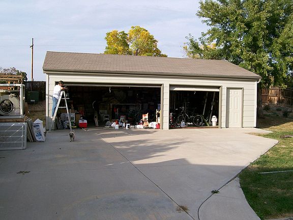 detached garage
