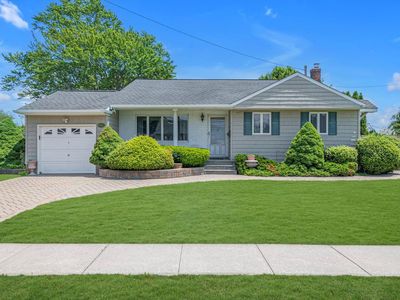116 Intervale Avenue, Farmingdale, NY, 11735