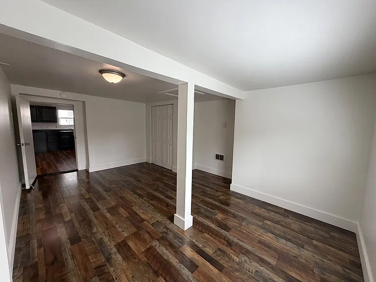 2519 Baker- 5 Unit — Photo 15