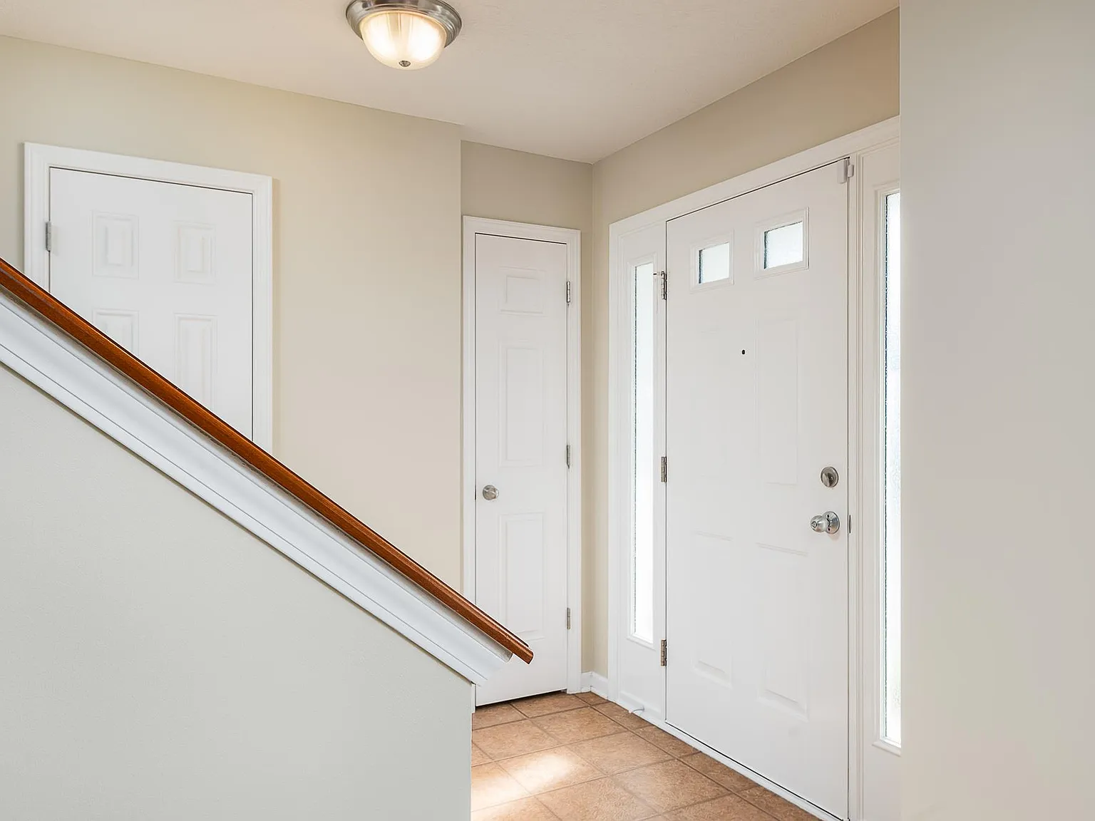 105 Dunn Cir — Photo 3