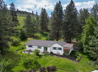 42930 Miles Creston Rd N, Davenport, WA 99122