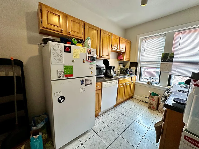 1950 Beacon St #3 — Photo 3
