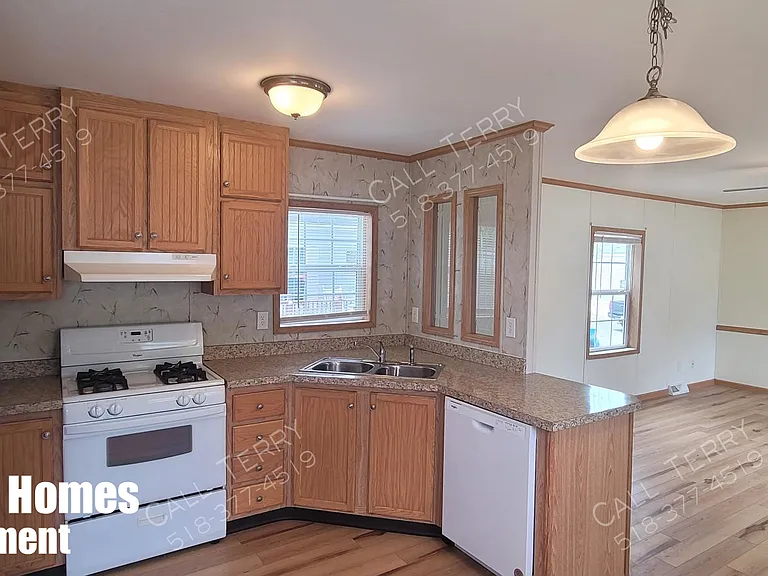 2941 Amsterdam Rd #19 — Photo 3