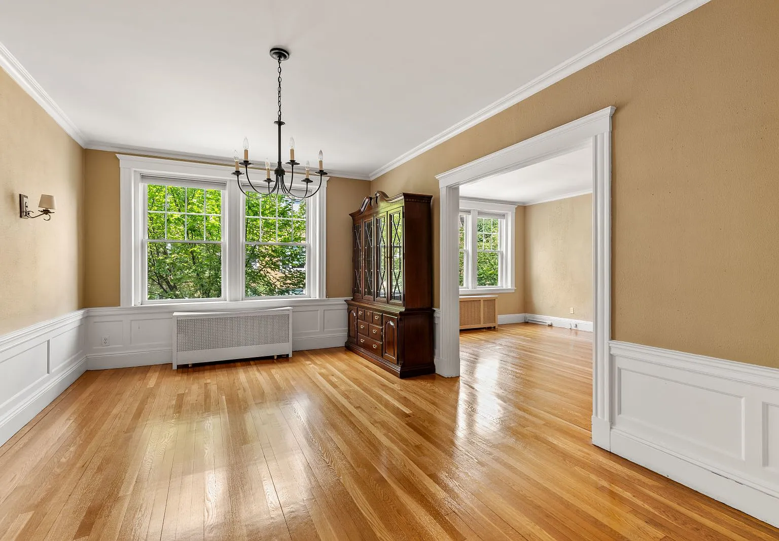 3 bed, 1885 sqft, $5,750 — Photo 4
