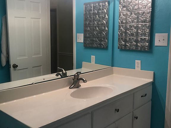 Hallway Bathroom 