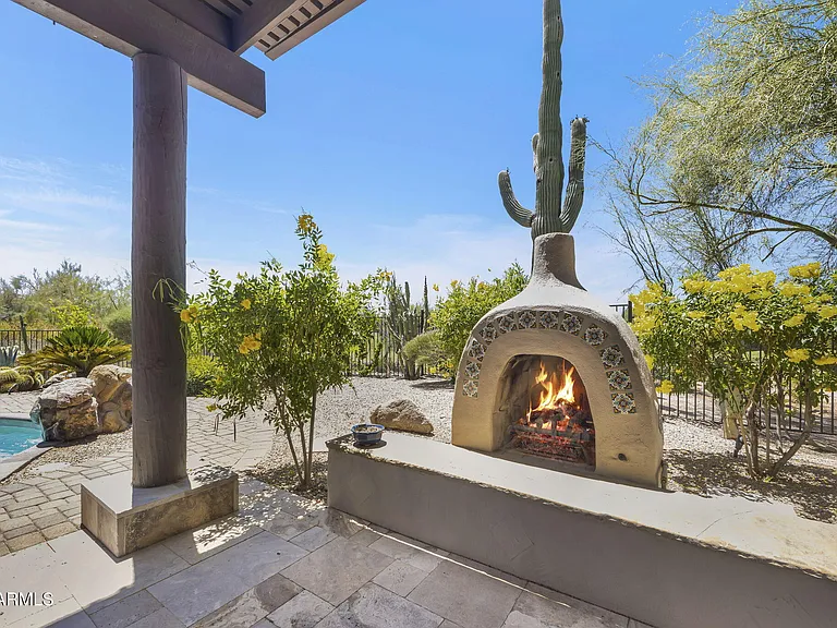 3105 E Arroyo Hondo Rd — Photo 57