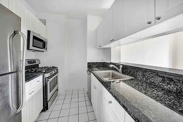 Sold by Corcoran | media 6