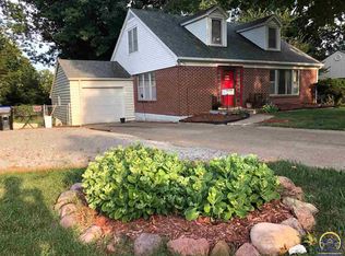 2134 SE Virginia Ave, Topeka, KS 66605