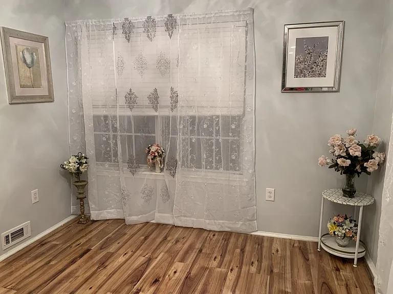 227 Lindsey Ct #1 — Photo 4