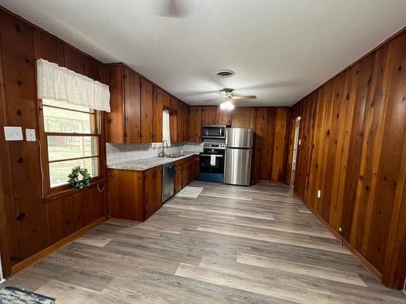 2nd image of 4507 Idylwood Ln