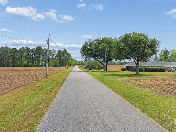 3rd image of 3A Mineral Springs Rd