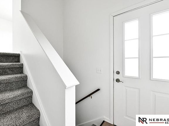 2nd image of 2539 Mose Ave