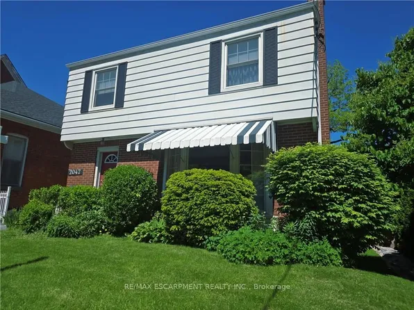 2047 James St, Burlington, ON L7R 1H4