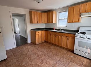 32 Auburn St #C, New Haven, CT 06519