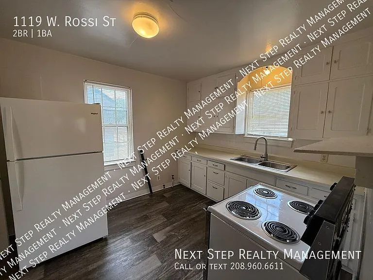1119 W Rossi St — Photo 8