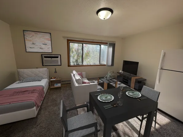 Silver Leaf - North Fargo, 1010 18th St N #13a6bd974, Fargo, ND 58102