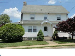 201 N Manoa Rd, Havertown, PA 19083