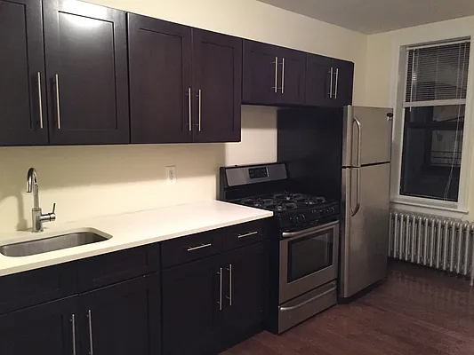 Rented by Zuz Realty | media 10