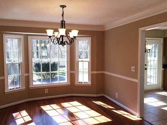 3rd image of 735 Watson Branch Dr