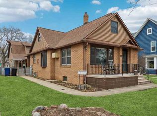 305 Mulberry St, Tipton, IA 52772