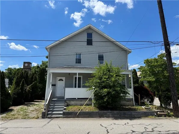 126 Railroad St #128, Monongahela, PA 15063