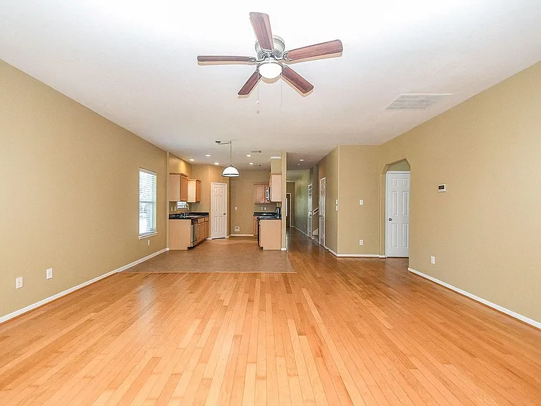 402 New Hope Ln — Photo 14