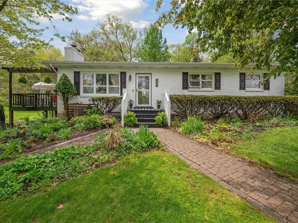 151 State Rd, Valencia, PA 16059