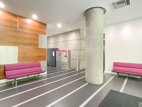 5th image of 939 Expo Blvd #2010