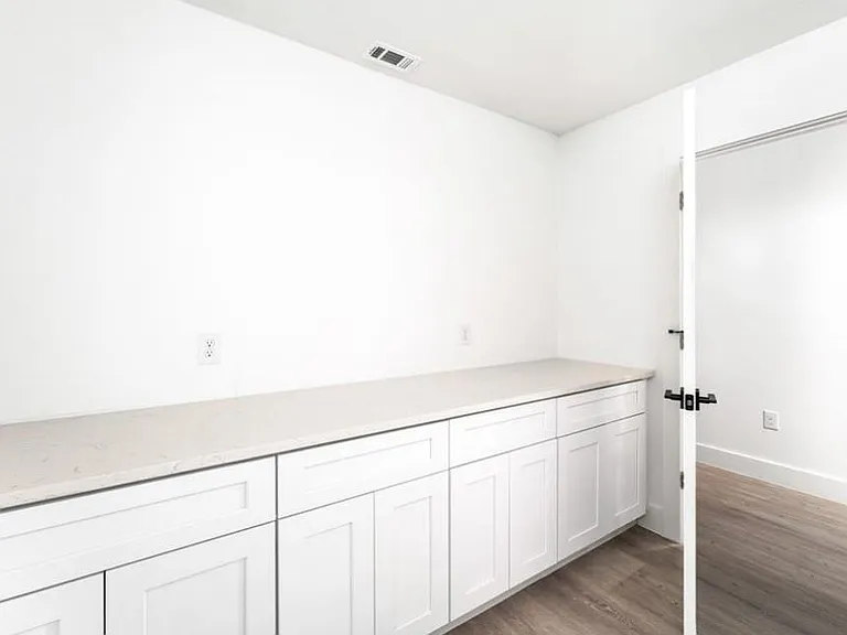 5102 Moss Point — Photo 20