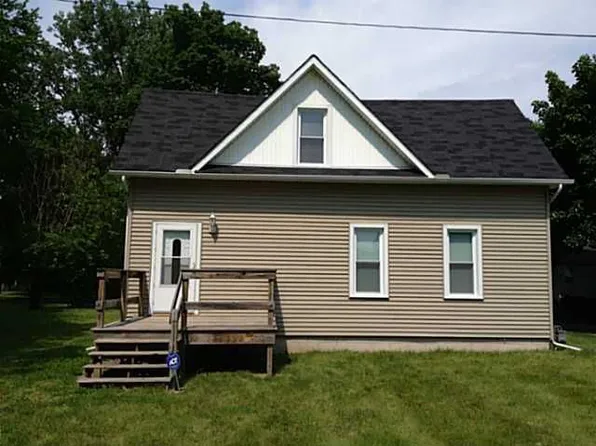 2248 Tremainsville Rd, Toledo, OH 43613