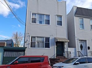 5436 Nurge Ave, Maspeth, NY 11378