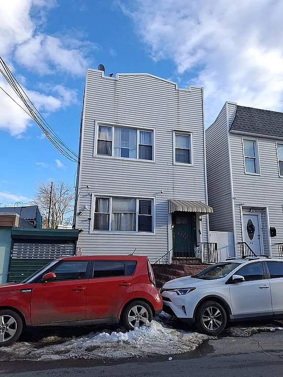 5436 Nurge Ave photo 1