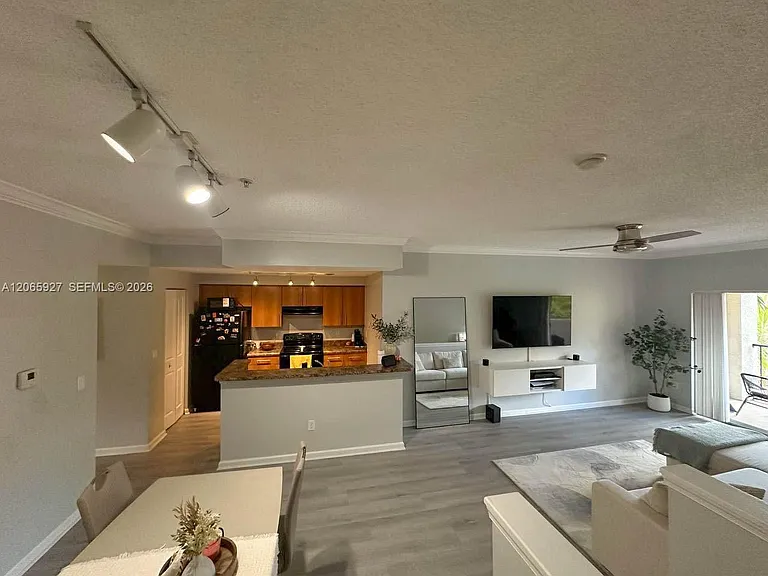 5840 W Sample Rd #305 — Photo 8