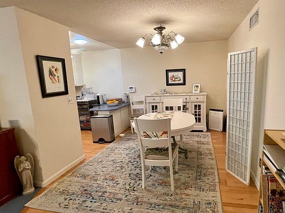 5th image of 26378 Oak Plain Dr