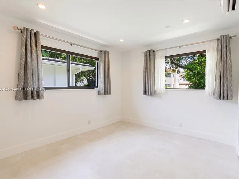 925 Algaringo Ave — Photo 14