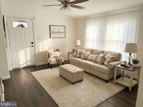 3rd image of 12014 Hickory Ridge Ln SW