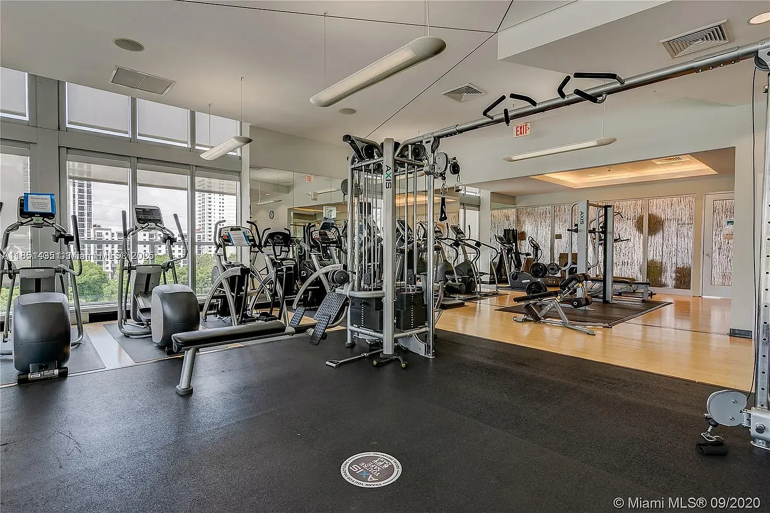1 bed, 708 sqft, $2,800 — Photo 4