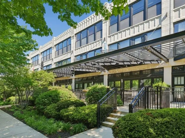 1070 W 15th St Unit 148, Chicago, IL 60608