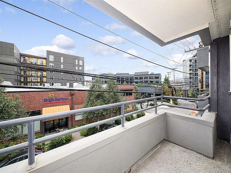 Union Bay — Photo 19