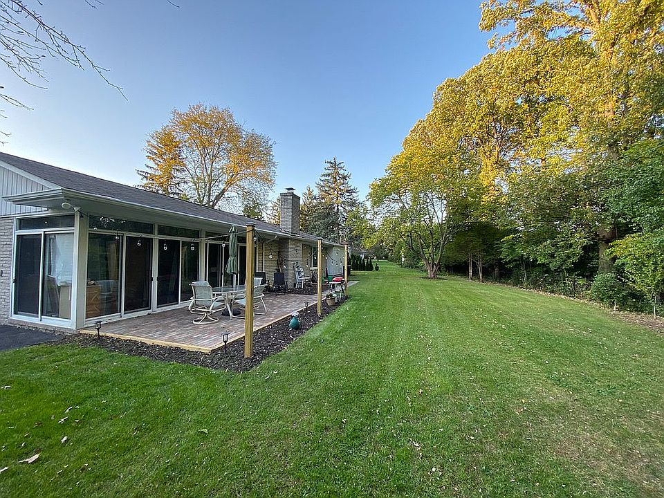 2nd image of 6738 Fredmoor Dr